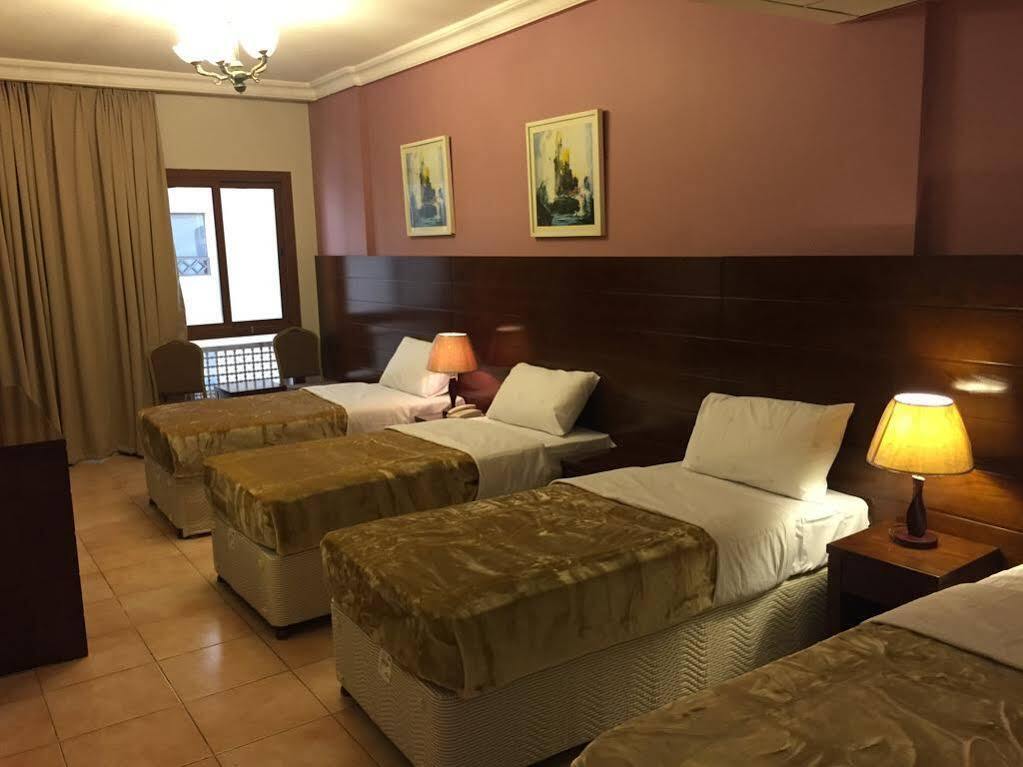 Manazel Alaswaf Hotel Medina Exterior photo